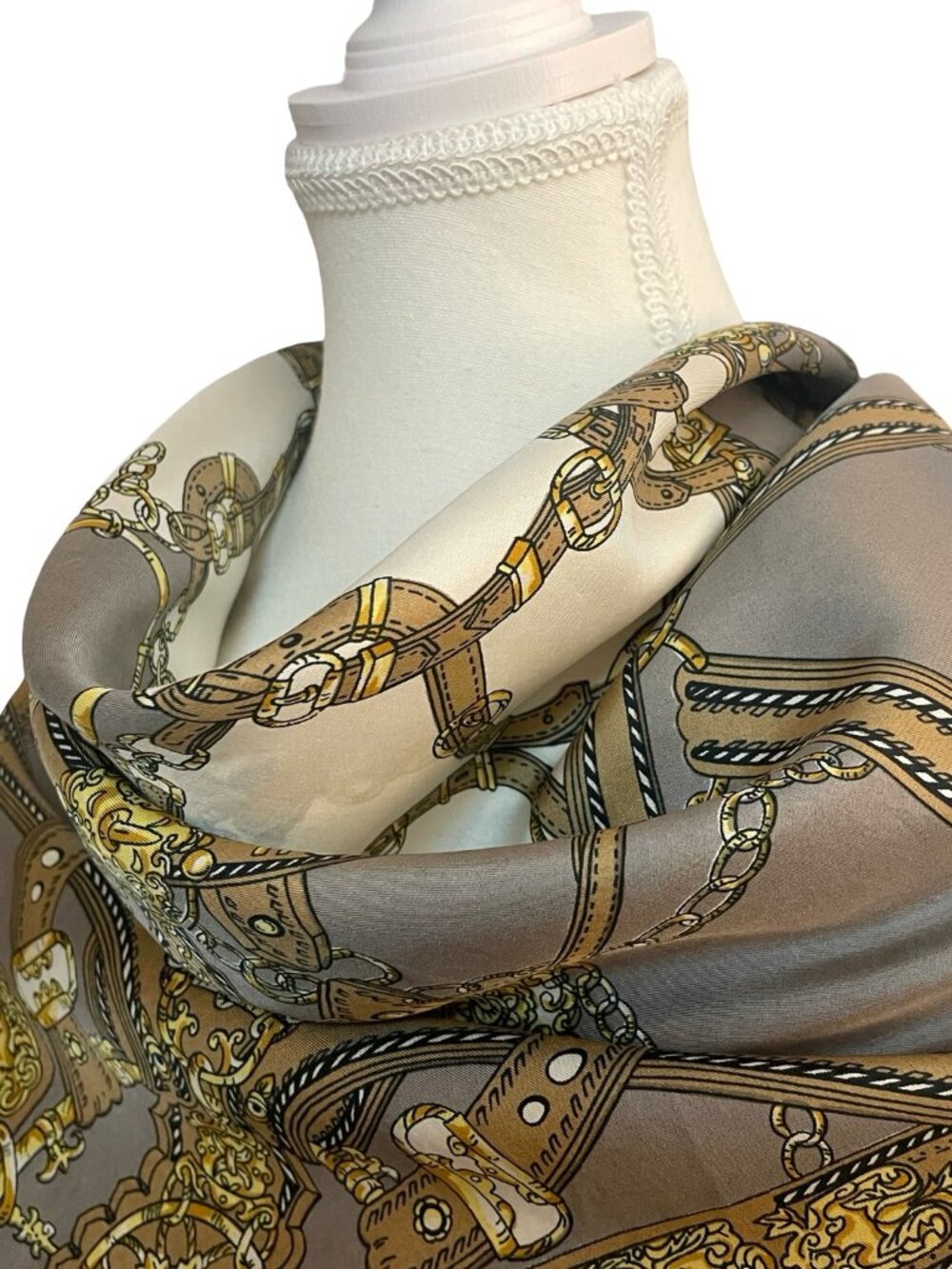 Vintage Equestrian Chain Print Silk Scarf (30" x 30") – Hand Rolled Edges - Picture 4 of 9